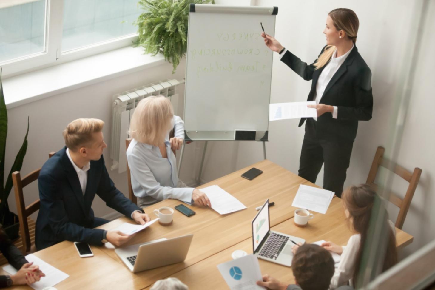 Büro und Arbeitsplatz für Finanzberatung